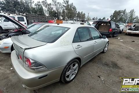 Photo of 2001 Lexus Is300