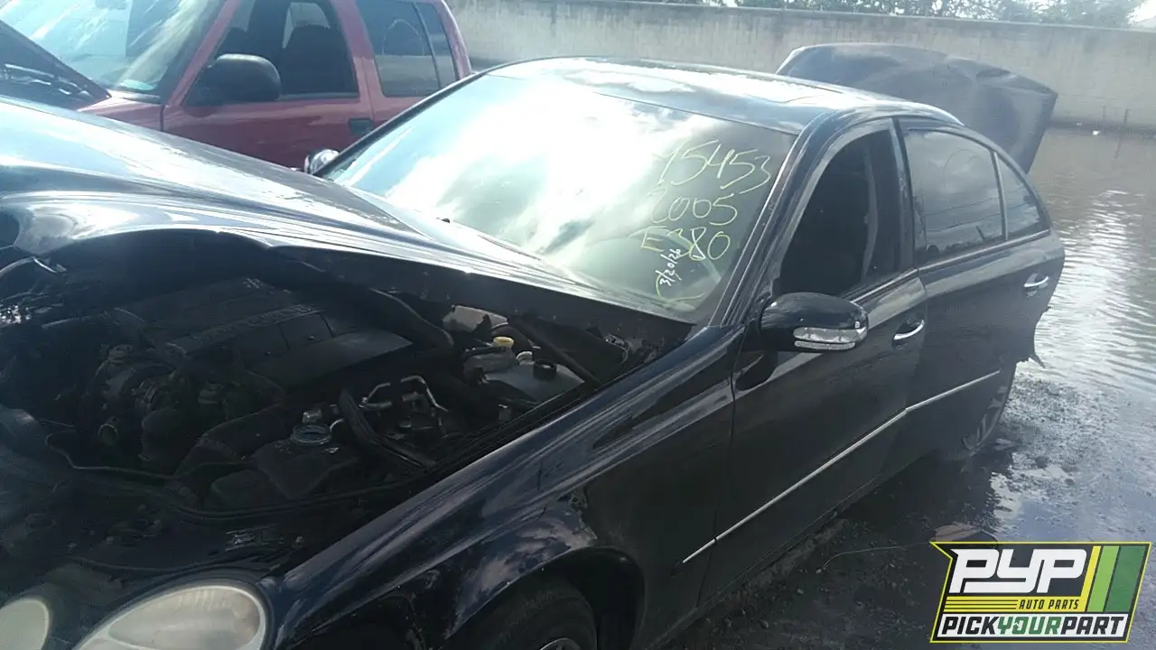 Photo of 2005 Mercedes-Benz E320