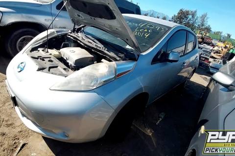 Photo of 2014 Nissan Leaf