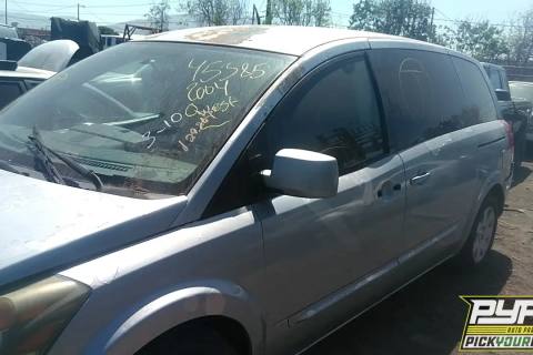 Photo of 2004 Nissan Quest