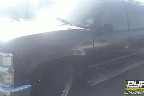 Photo of 1996 Chevrolet C1500 Suburban