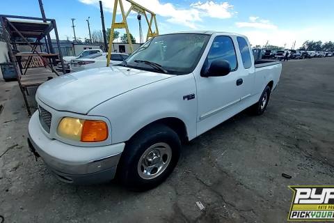 Photo of 2004 Ford F-150 Heritage