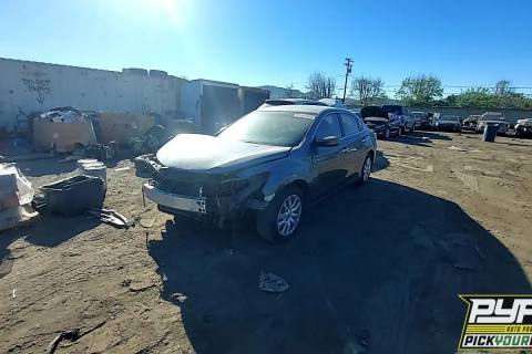 Photo of 2015 Nissan Altima