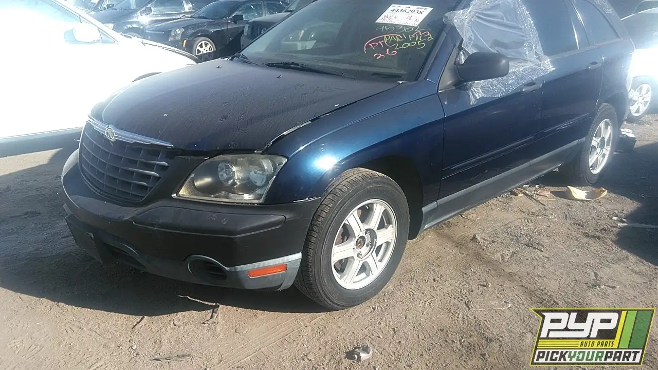 Photo of 2005 Chrysler Pacifica