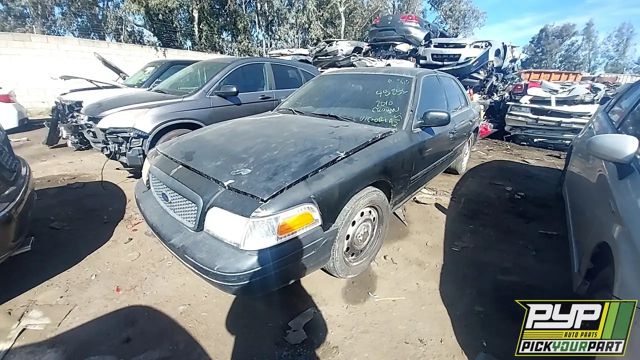 Photo of 2010 Ford Crown Victoria