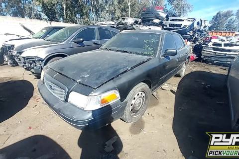 Photo of 2010 Ford Crown Victoria