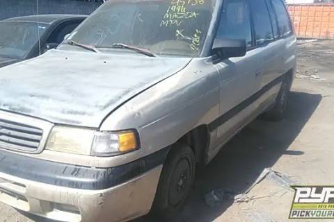 Photo of 1996 Mazda Mpv