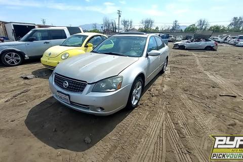 Photo of 2005 Nissan Altima