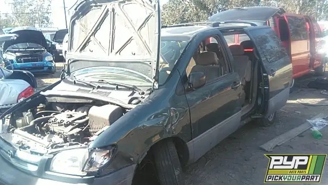 Photo of 1998 Toyota Sienna