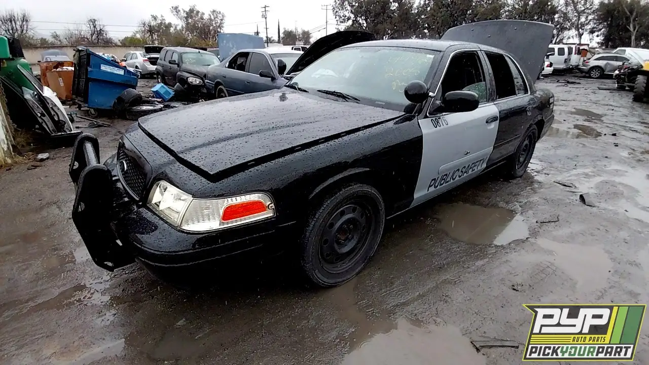 Photo of 2008 Ford Crown Victoria