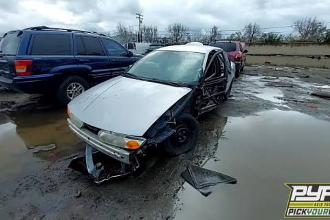 Photo of 2001 Saturn Sl1