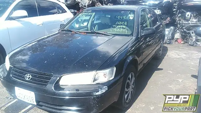 Photo of 1998 Toyota Camry
