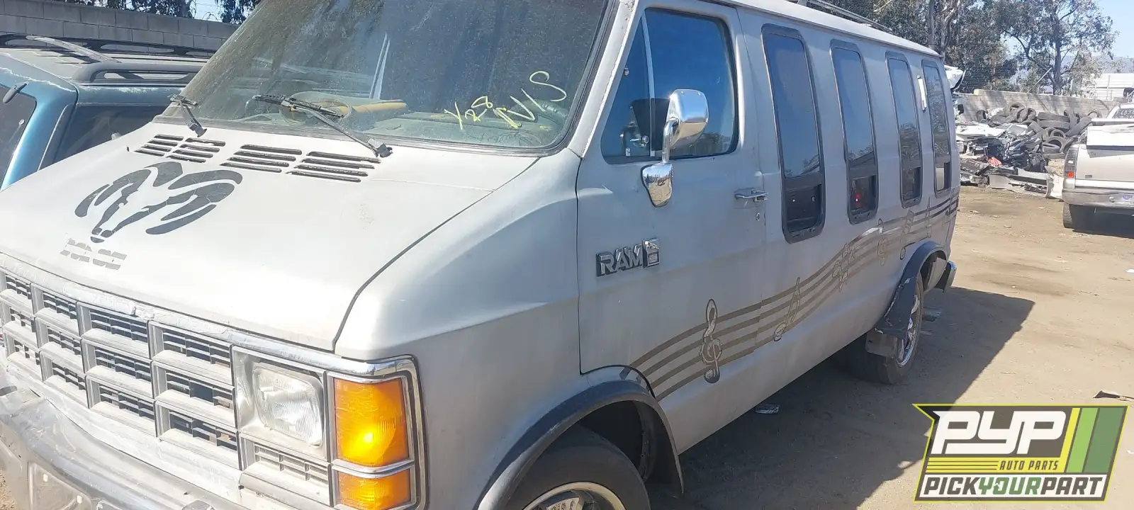 Photo of 1986 Dodge B250