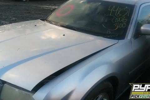 Photo of 2006 Chrysler 300