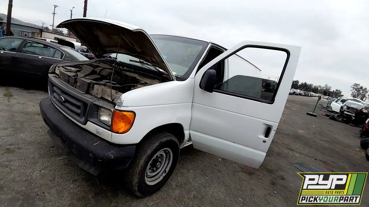 Photo of 2006 Ford E-250