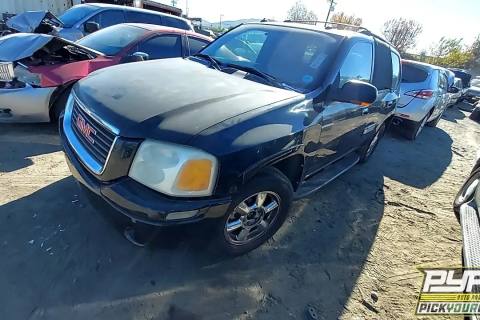Photo of 2004 Gmc Envoy
