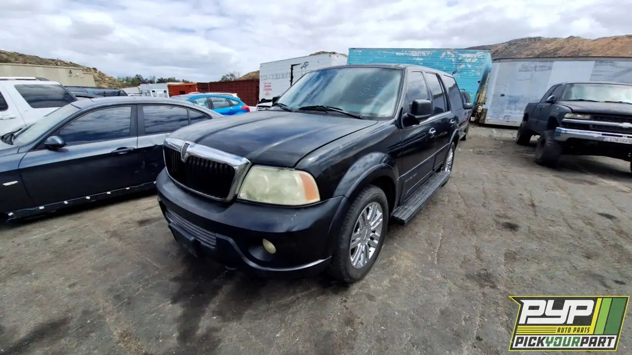 Photo of 2004 Lincoln Navigator
