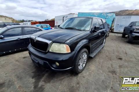 Photo of 2004 Lincoln Navigator