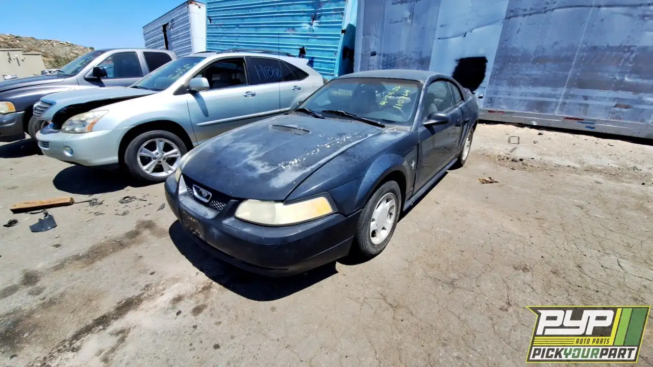 Photo of 2000 Ford Mustang
