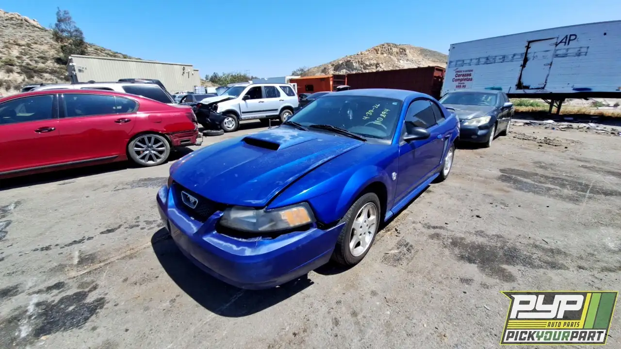 Photo of 2004 Ford Mustang