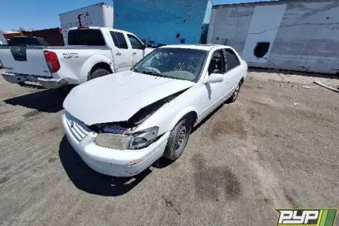 Photo of 1998 Toyota Camry