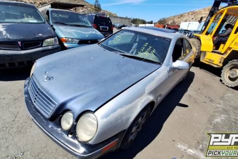 Photo of 2002 Mercedes-Benz Clk320