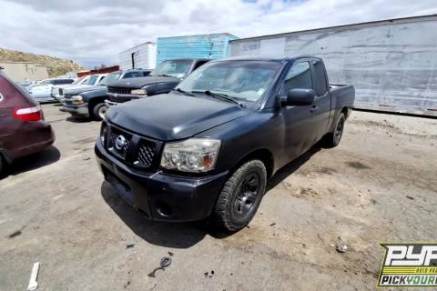 Photo of 2005 Nissan Titan