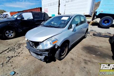 Photo of 2010 Nissan Versa