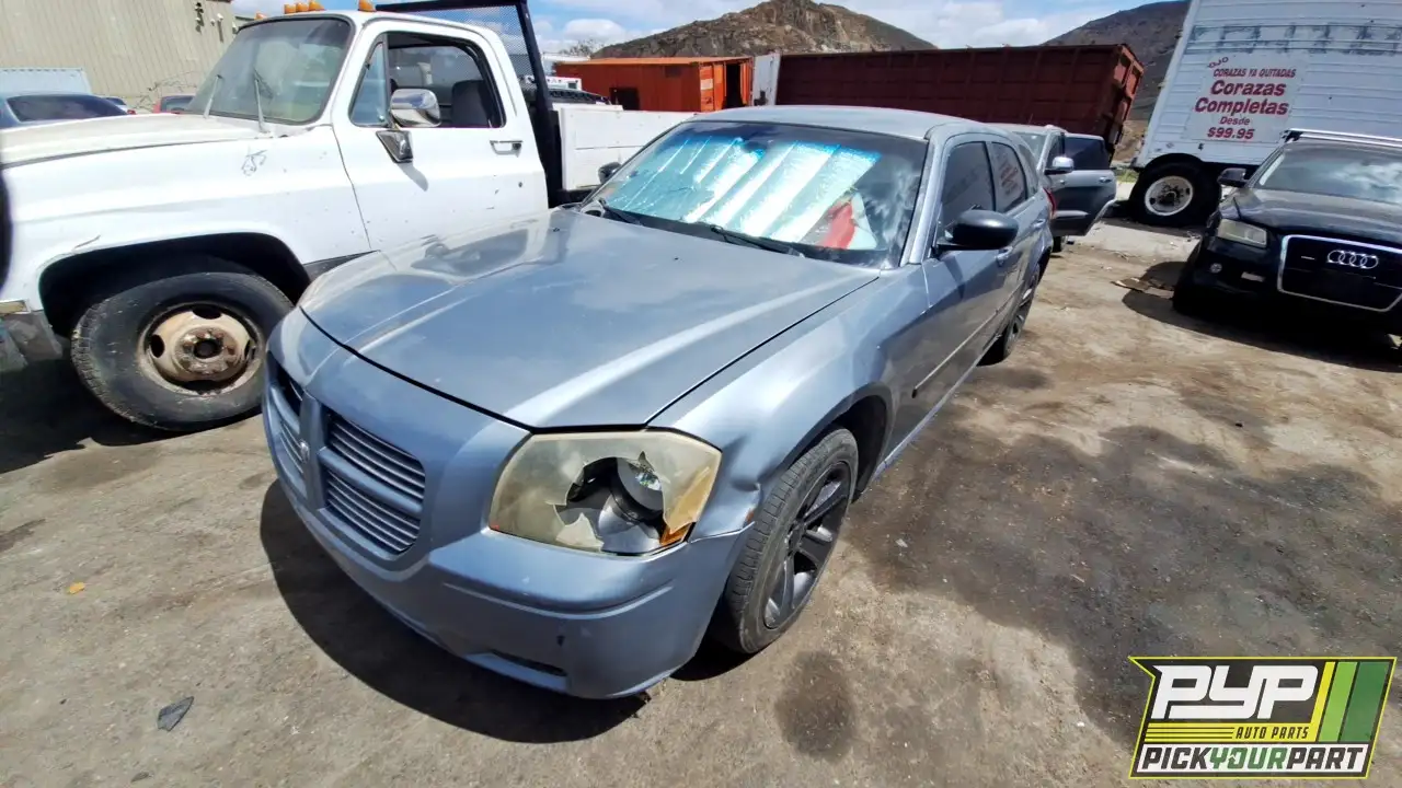 Photo of 2006 Dodge Magnum