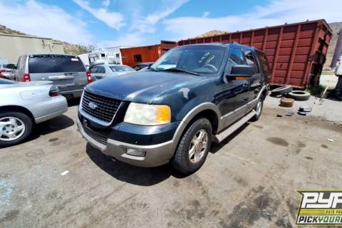Photo of 2004 Ford Expedition