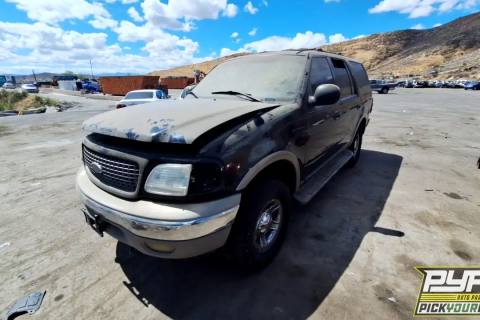 Photo of 2002 Ford Expedition