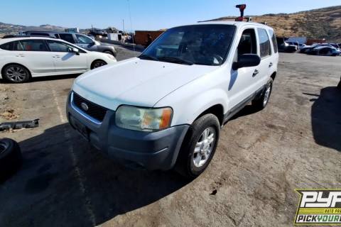 Photo of 2004 Ford Escape