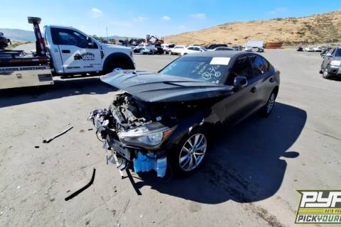 Photo of 2015 Infiniti Q50