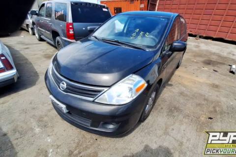 Photo of 2011 Nissan Versa
