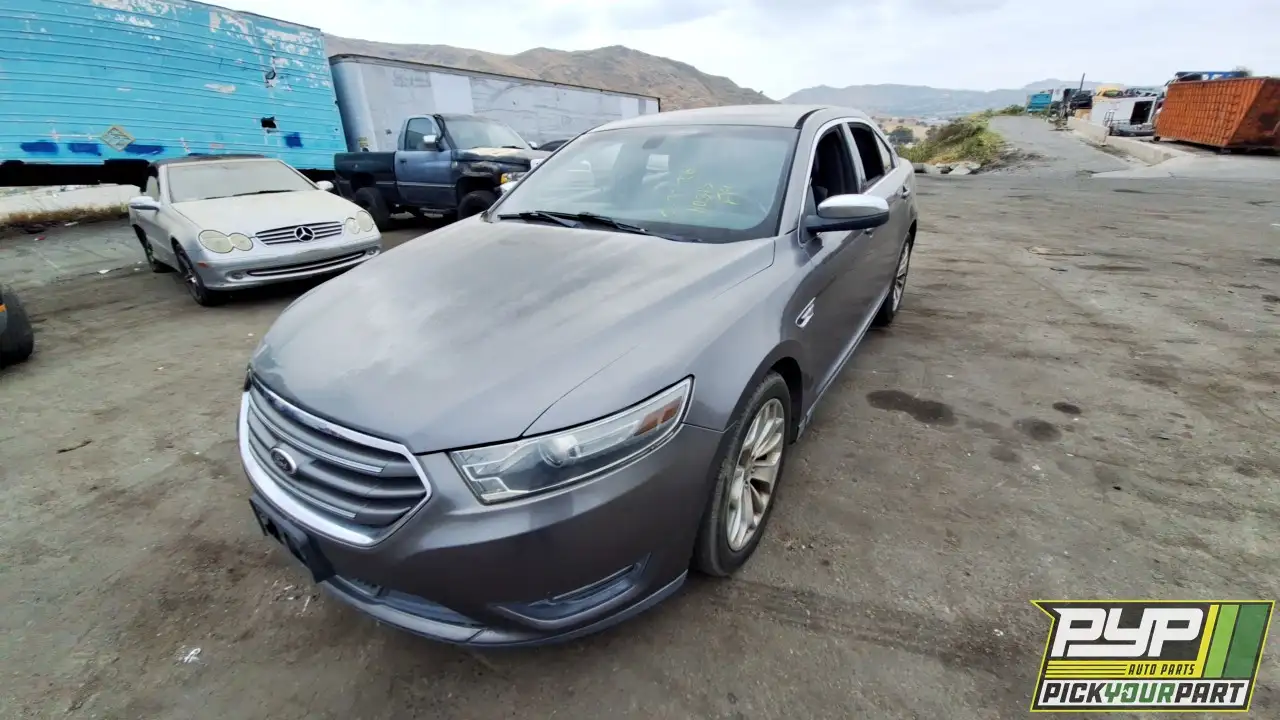 Photo of 2013 Ford Taurus