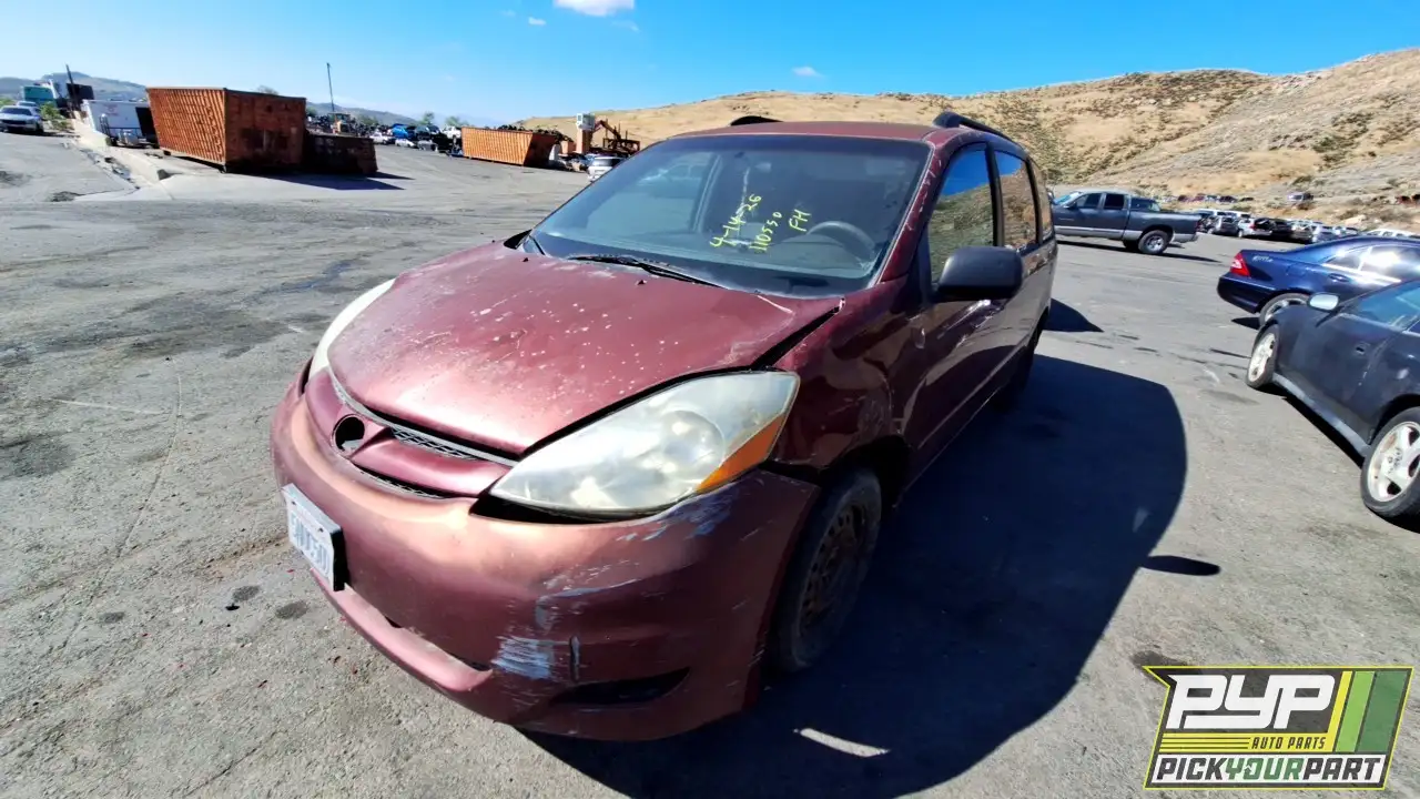 Photo of 2006 Toyota Sienna