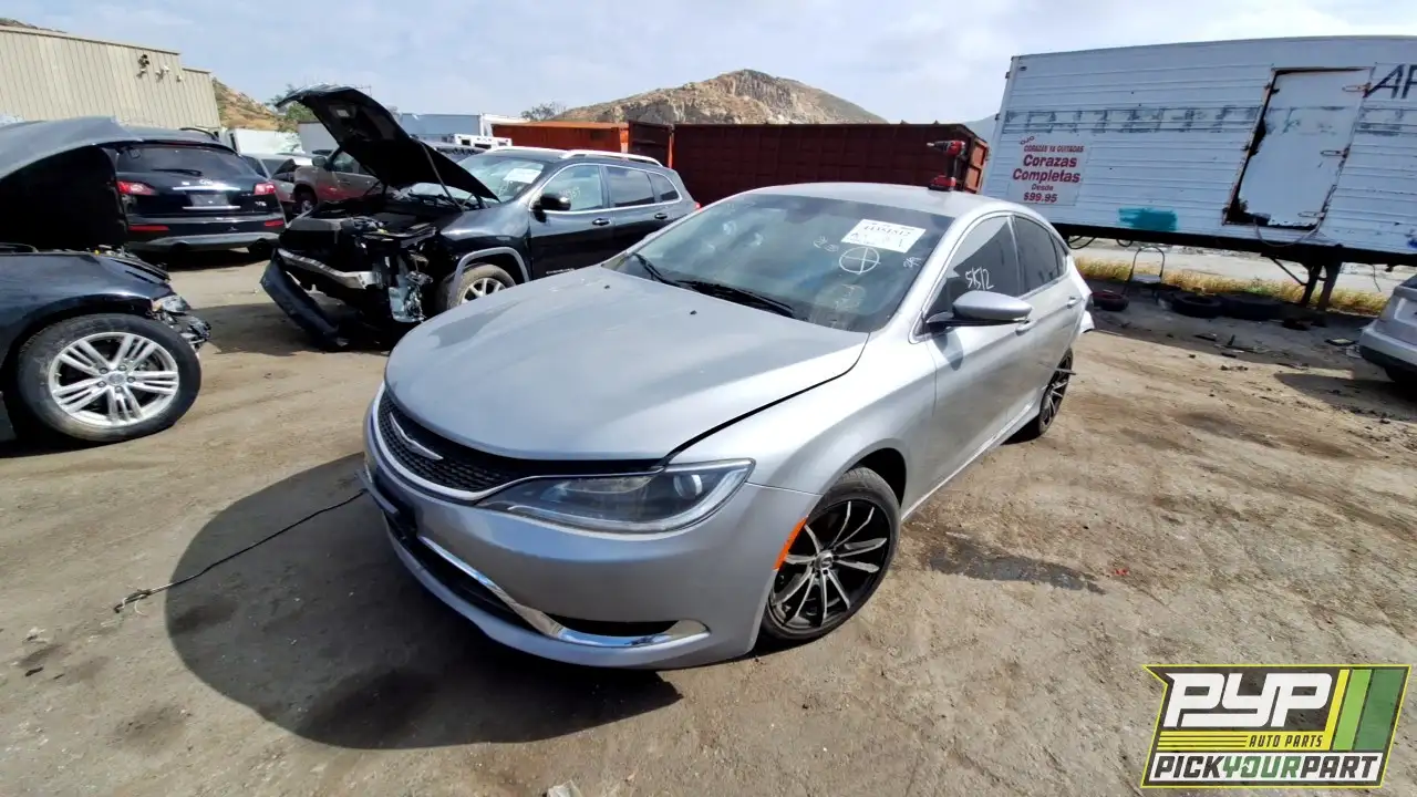 Photo of 2015 Chrysler 200