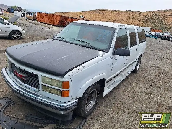 Photo of 1995 Gmc C1500 Suburban