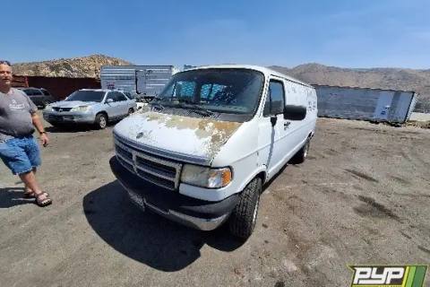 Photo of 1997 Dodge B1500
