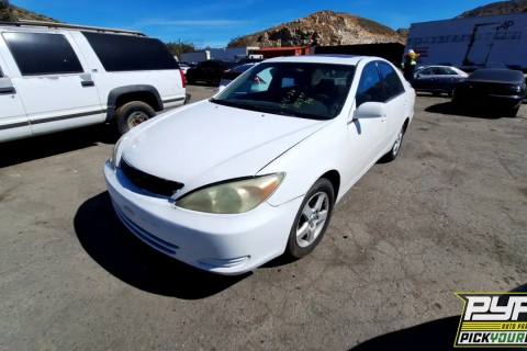 Photo of 2004 Toyota Camry