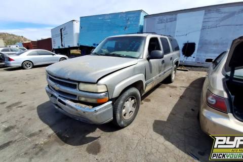 Photo of 2001 Chevrolet Suburban 1500