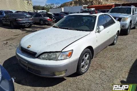Photo of 1998 Lexus Es300