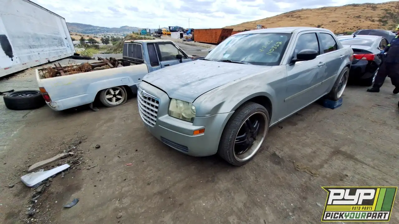 Photo of 2005 Chrysler 300