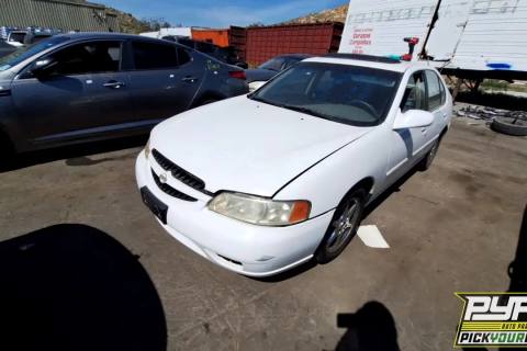 Photo of 2000 Nissan Altima