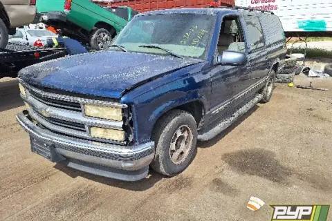 Photo of 1999 Chevrolet C1500 Suburban