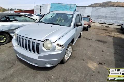 Photo of 2010 Jeep Compass