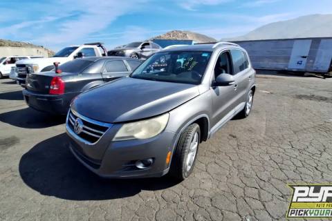 Photo of 2010 Volkswagen Tiguan