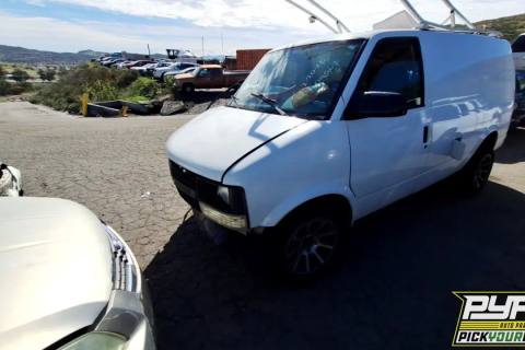 Photo of 2004 Chevrolet Astro