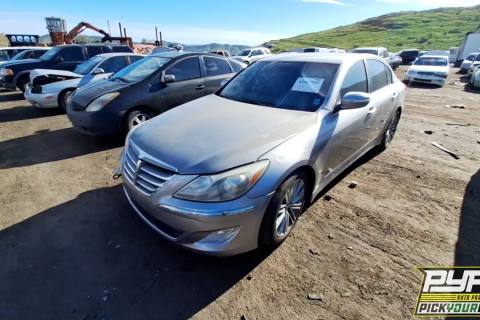 Photo of 2012 Hyundai Genesis