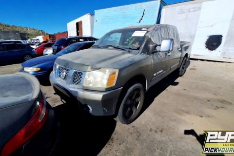 Photo of 2005 Nissan Titan